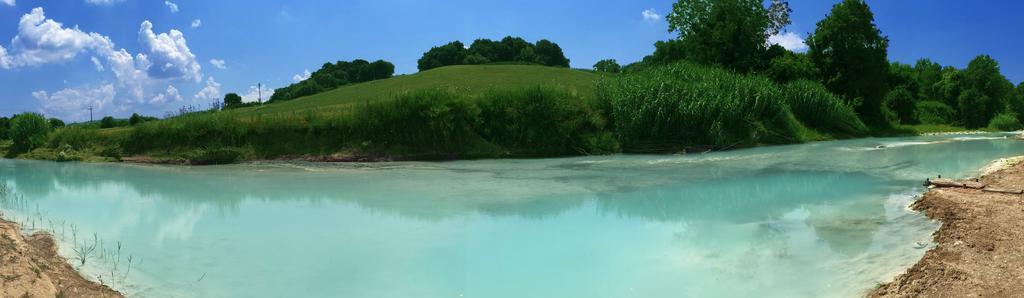 Bio Agriturismo Le Cascatelle Saturnia Exteriör bild